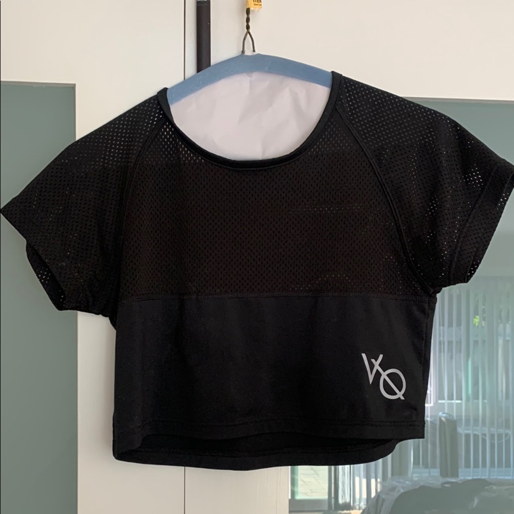 Black Crop Top with Short Sleeves